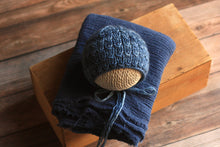 画像をギャラリービューアに読み込む, Navy Blue Avery Bonnet Newborn Bonnet