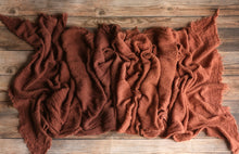 Laden Sie das Bild in den Galerie-Viewer, Cameo und Creme Doppelte Länge, Doppelt Getaucht Wrap