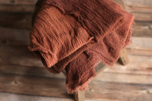 Laden Sie das Bild in den Galerie-Viewer, Cameo und Creme Doppelte Länge, Doppelt Getaucht Wrap