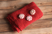 Load image into Gallery viewer, Scarlet Wrap &amp; Felt Peppermint Candy Set
