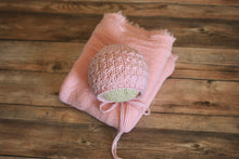 Load image into Gallery viewer, Baby Pink Avery Bonnet Newborn Bonnet
