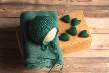 Load image into Gallery viewer, Emerald Newborn Bonnet, Newborn Knit Bonnet, Photography Prop
